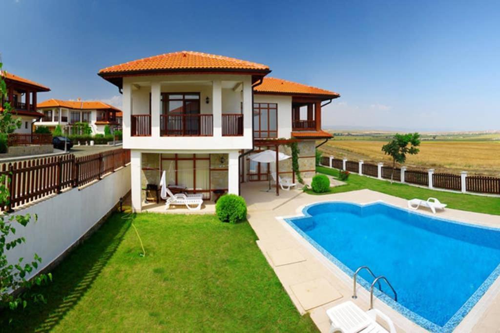 Generaator House Villa Aheloy Luaran gambar